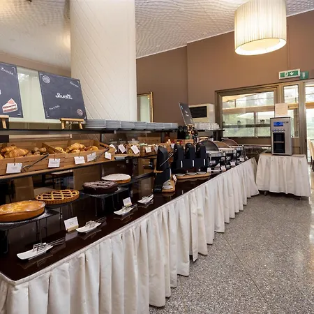 Western Air Linate 4*